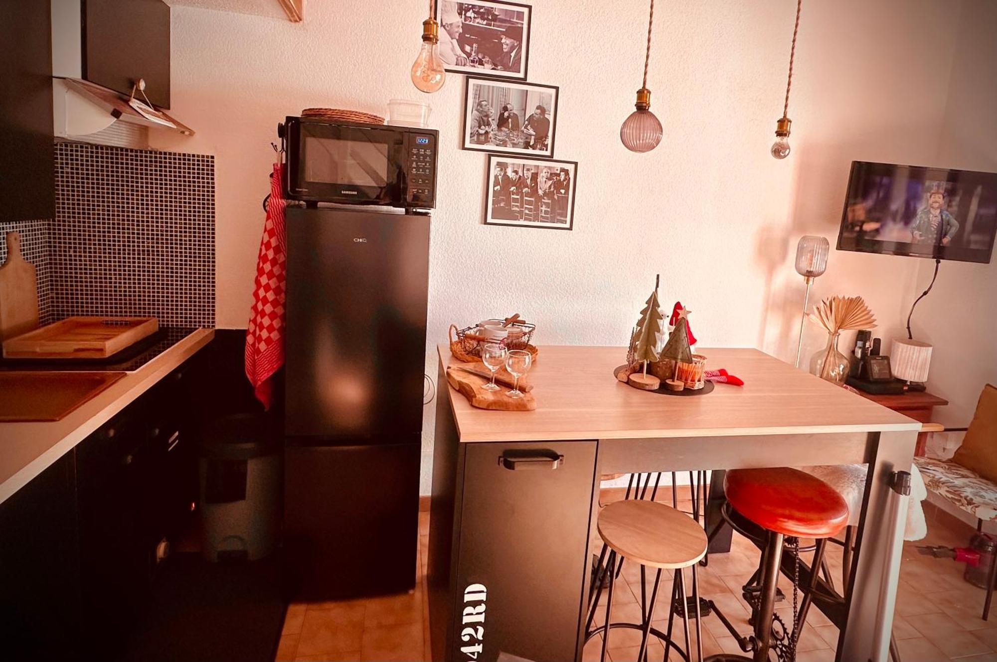 Residence Le Sunset Marseillan-Plage, Entre Mer Et Lagune De Thau, Etape Velo, Famille, Couple, Vrp, Toutou Admis, Jardin, Parking Prive Gratuit, Velos, Clim, Wifi Fibre Gratuite, Commodites, Plage Et Piste Cyclable A Proximite, 6 Couchages Nous Cont Zewnętrze zdjęcie